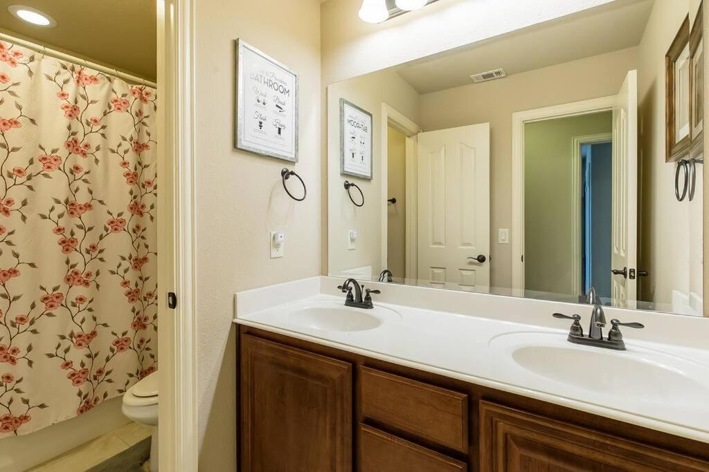 Beautiful 5Bd/3Ba Near Bld/Waterpark/At&T Stadium Mansfield Exterior photo