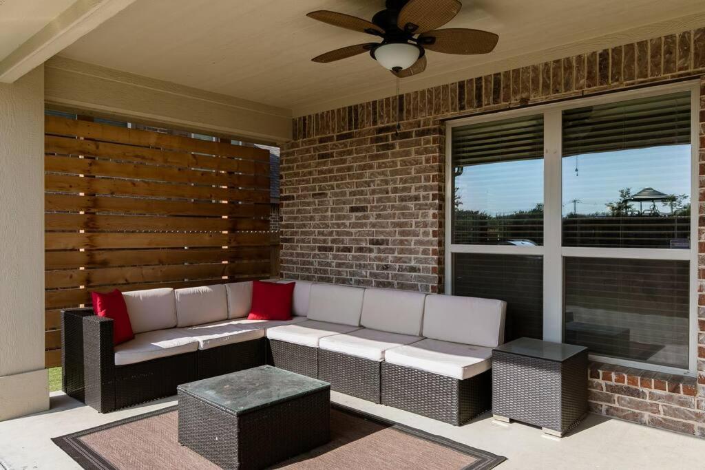 Beautiful 5Bd/3Ba Near Bld/Waterpark/At&T Stadium Mansfield Exterior photo