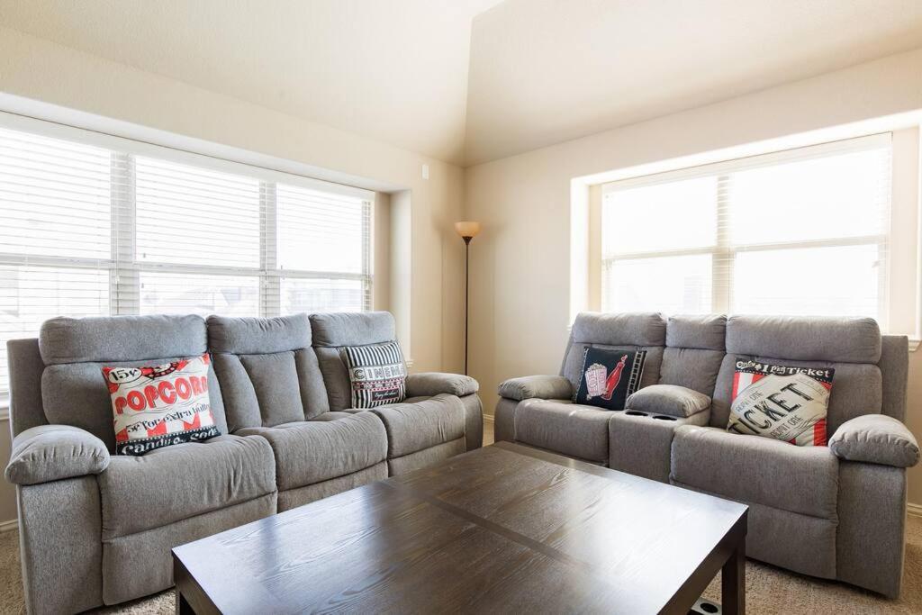 Beautiful 5Bd/3Ba Near Bld/Waterpark/At&T Stadium Mansfield Exterior photo